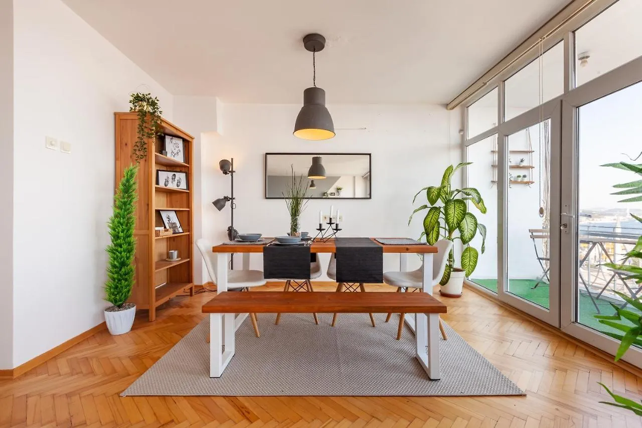 Feel The Breeze Of Bosphorus Apartment Istanbul Turkey