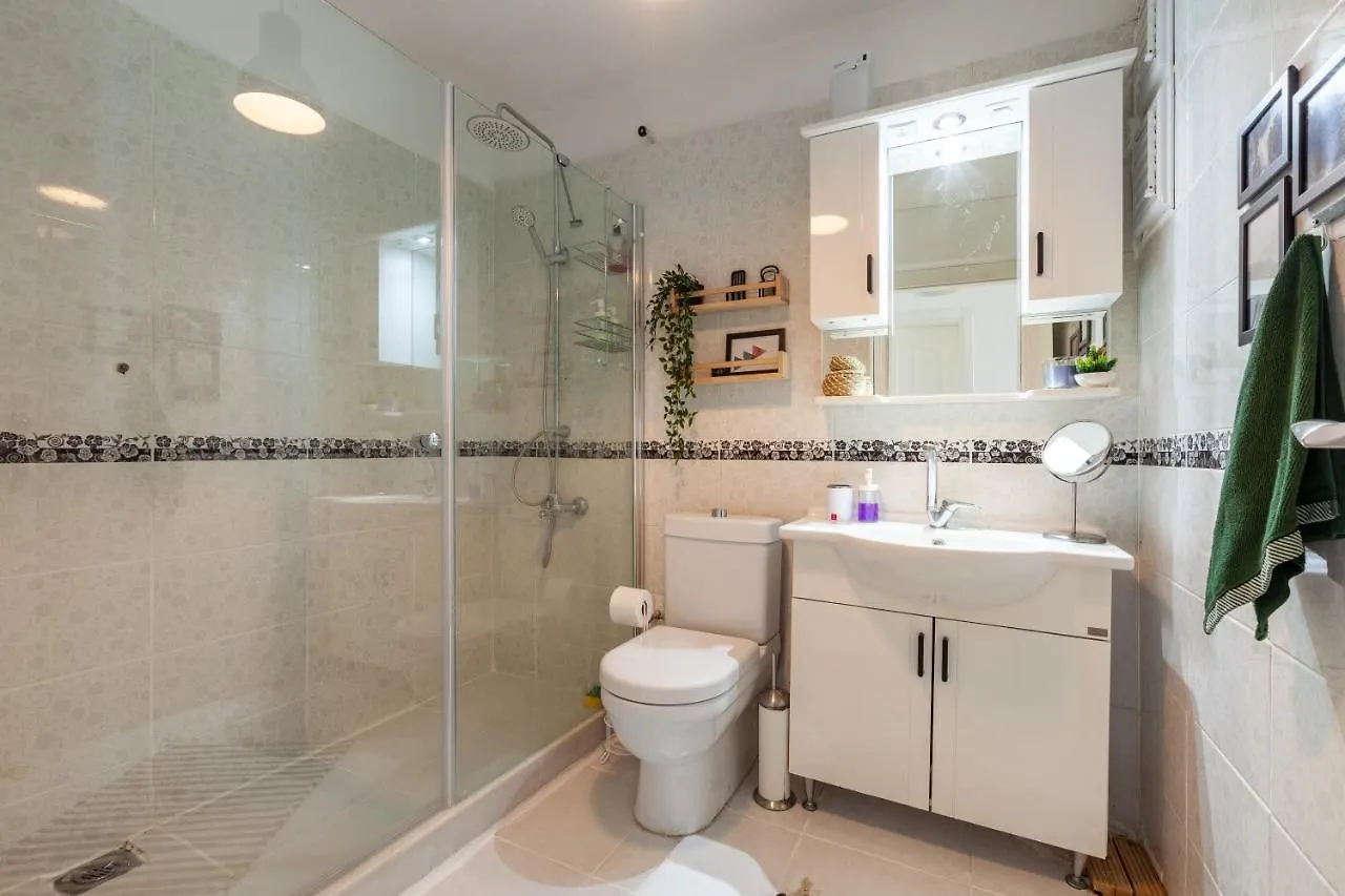 Feel The Breeze Of Bosphorus Apartment Istanbul